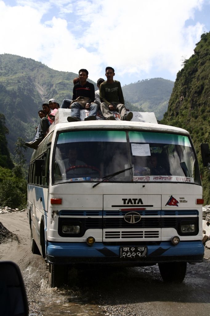 Andere,Nepal,Lastwagen,Dangerous Road