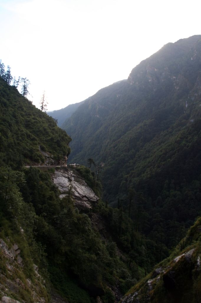 Dangerous Road,Tibet