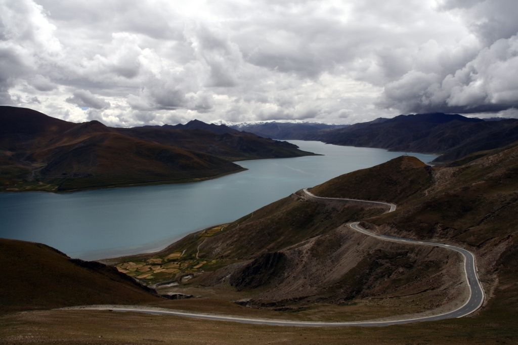 Tibet,Yardrog Yutsho