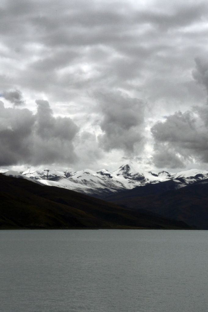 Tibet,Yardrog Yutsho