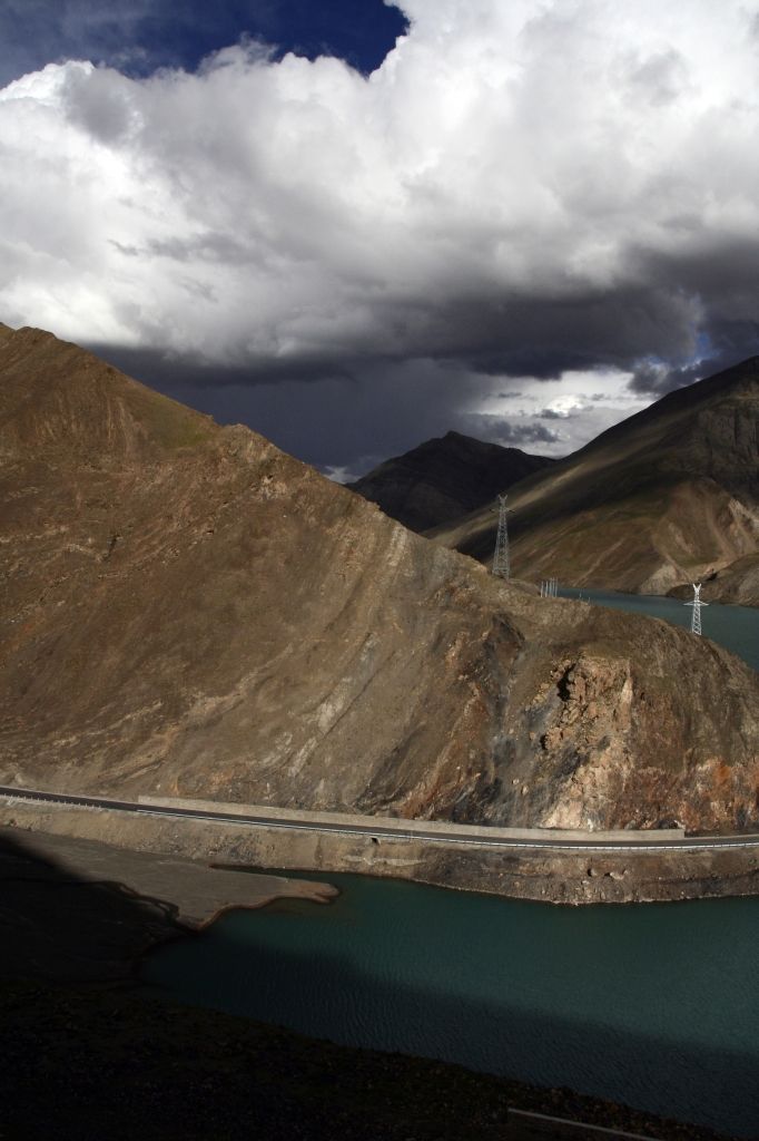 Tibet,Yardrog Yutsho
